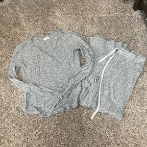 Comfy Lounge Set - Vici